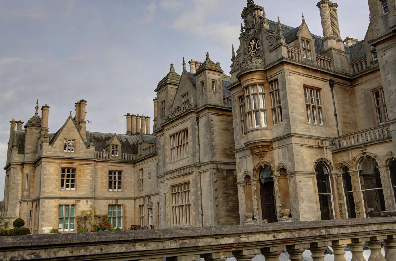 Stoke Rochford Hall Grantham Esterno foto